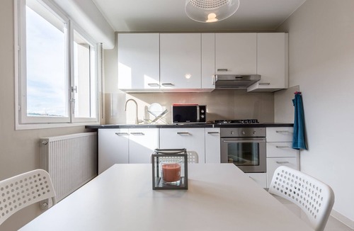 Thionville Apartment | Luxurious Apartment (Charm and Character)