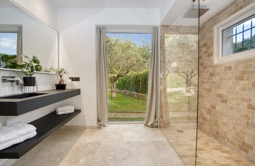 Les Brugassieres Villa | Luxurious Villa in the Golf of ST Tropez