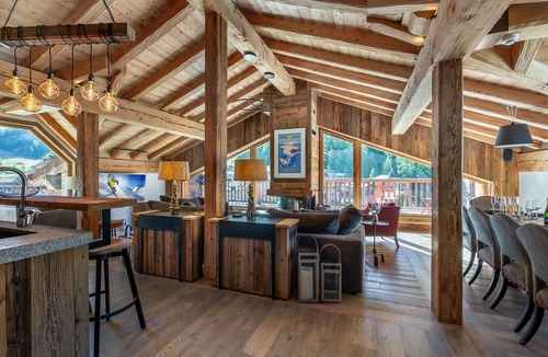 Le Fornet Ski Chalet | Luxury Chalet Near Ski Lifts with Wellness Area, Terrace, and Catering in Val-d'Isère