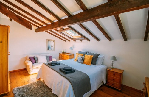Mont-de-Marrast House | Luxury farmhouse with private pool and amazing mountain views.