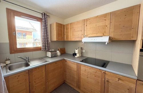 Les Claux Apartment | Luxury half chalet 95 m2, ski-in/ski-out, panoramic view, indoor pool