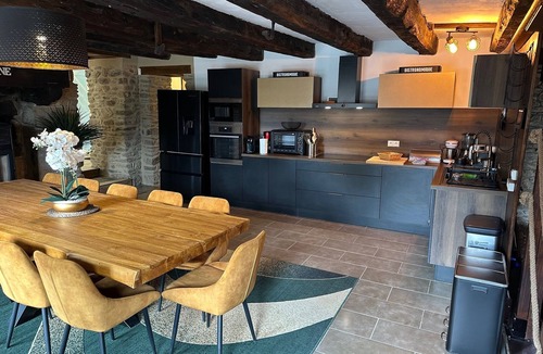 Ereac Villa | LUXURY MANOR HOUSE FOR 12 PEOPLE WITH INDOOR SWIMMING POOL