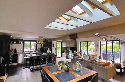 Bidart House | Luxury Villa in Bidart – Swimming Pool & Pavillon Royal Beach Within Walking Distance