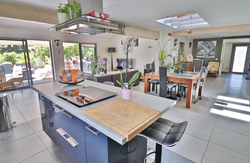 Bidart House | Luxury Villa in Bidart – Swimming Pool & Pavillon Royal Beach Within Walking Distance