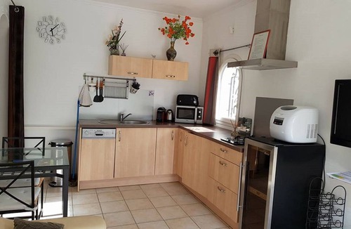 Les Arcs-sur-Argens Villa | LUXURY VILLA WITH AIR CONDITIONING (2 people). PRIVATE WING "AU CALME" WITH SWIMMING POOL