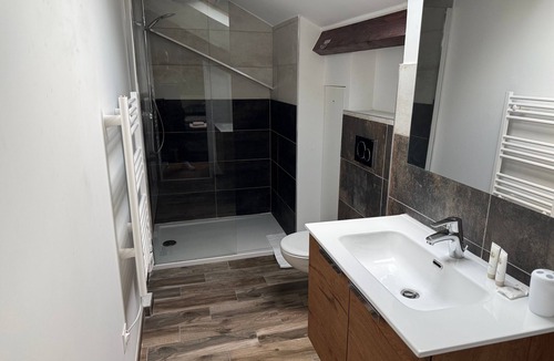 Saint-Rambert Bed & Breakfast | Lyon Mon Amour - St-Vincent Room