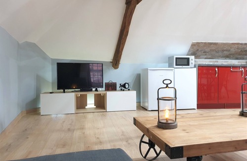 Pont-sur-Yonne Apartment | Magnificent 8-person F3 with master suite