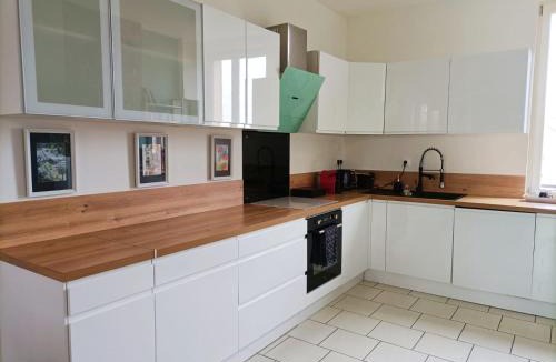 Chalons-en-Champagne Apartment | Magnifique appartement proche centre-ville et gare chemin du barrage