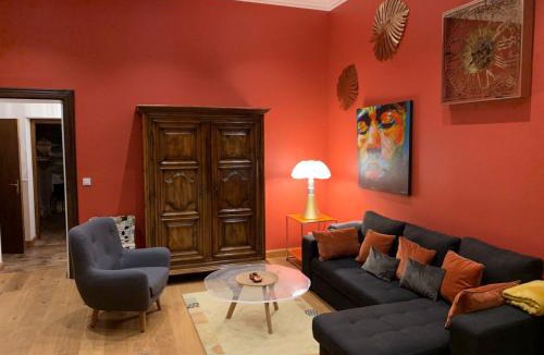 Jausiers Apartment | Magnifique appartement 6 couchages dans villa historique