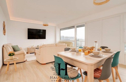 Poincare - Foch - Anatole France - Croix de Bourgogne Apartment | Magnifique appartement 6 personnes Gare de Nancy avec parking