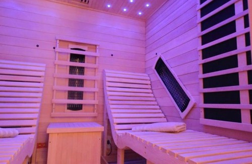 Avolsheim Apartment | Magnifique Love room avec sauna et jacuzzi privés