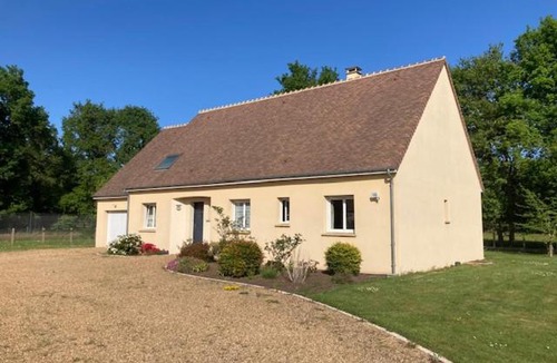 Ruaudin House | Maison 9 personnes avec jardin et parking clos à 3kms du Circuit des 24h du Mans