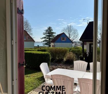 Giffaumont-Champaubert House | Maison Aux Lits du Lac avec Vue Plage pour 2 à 6 personnes