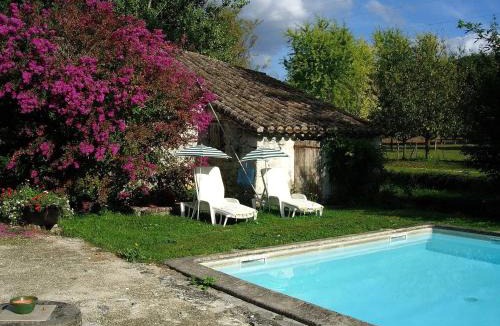 Montaigu-de-Quercy House | Maison avec piscine partagée à Montaigu-de-Quercy