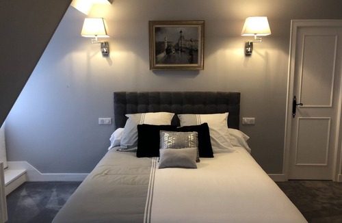 Saint-Laurent-sur-Manoire Bed & Breakfast | Maison Blanche