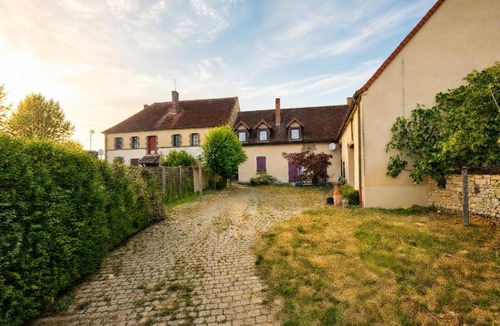 Neuvy-Sautour House | Maison Boullay - 4 ch - Jardin & terrasse - 8 pers