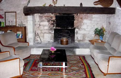 Montaigu-de-Quercy House | Maison charmante avec piscine partagée à Montaigu-de-Quercy