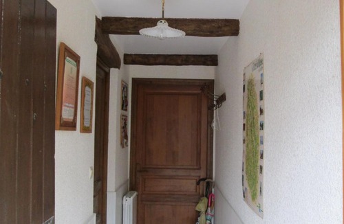 Breheville House | Maison cosy avec terrasse, 3 chambres, wifi, animaux acceptés, idéal pour familles en Meuse - FR-1-585-2