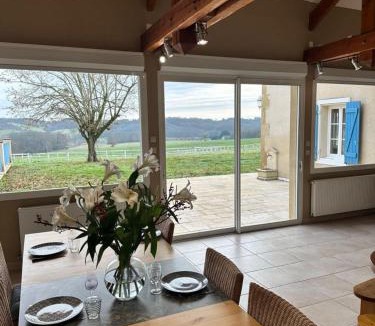 Loubersan Apartment | Maison dans gite domaine REY