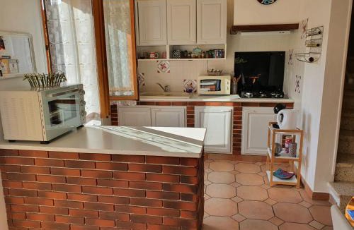 Carla-de-Roquefort House | Maison dans un village calme