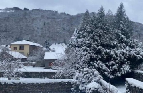 Campan House | Maison de 3 Chambres Pour 6 Personnes