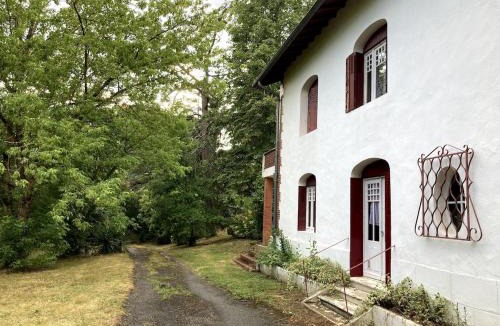 Gavarret-sur-Aulouste House | maison de campagne avec grand lac et park arboré