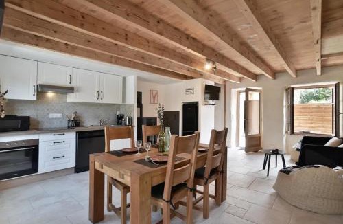 Le Minihic-sur-Rance House | Maison de charme AU BEURRE SALÉ proche St-Malo - 4 personnes - animaux bienvenus