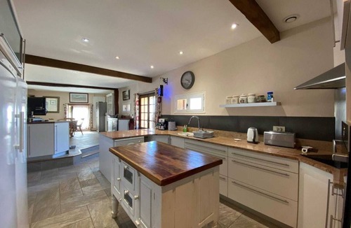 Beaumarches House | Maison de Charme Avec Piscine à Beaumarchés