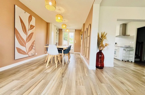 Ploubalay House | Maison de Famille Centre Ville
