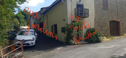 Saint-Louis-et-Parahou House | Maison de village avec jardin