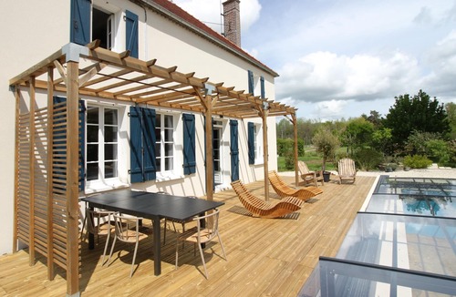 Courtaoult House | Maison de Vacances Avec Piscine en Val D'armance