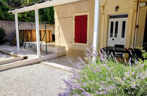 Saint-Gervasy House | Maison de Village Atypique 8-10 pers