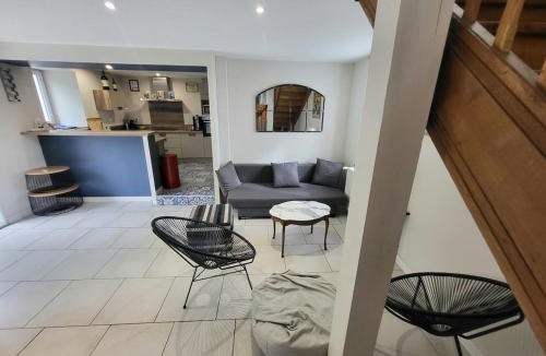 Ayzac-Ost House | Maison des Cimes, Garden, cozy for 8 people