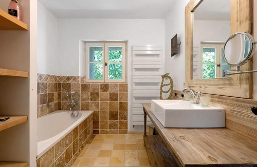Thoard House | Maison en Provence avec piscine