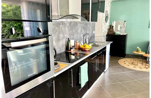 Charleville-Mezieres Apartment | Maison Familiale et Appartement Les Perdrix