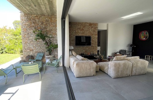 Mont Duplan House | Maison Familial 160 m² À Cinq Minutes du Centre-ville