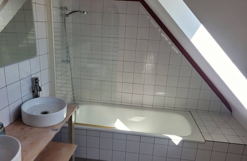 Pledran Villa | Maison Familial: "Entre Terre et mer" House 15 min from the sea with swimming pool!