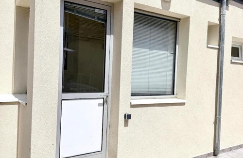 Pont-sur-Yonne House | Maison Familiale à la campagne - Gare à 5 minutes