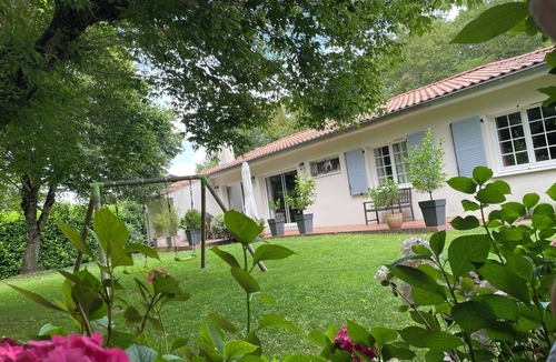 Cenac House | Maison Familiale Dans un Havre de Paix