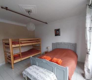 Lancieux Villa | Maison familiale proche de la mer