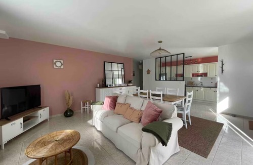Ploubalay House | Maison K'armen. Quiet property on the Emerald Coast.