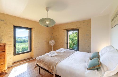 Monein Villa | Maison Laguilharre - 8 personnes - nature & vue Pyrénées