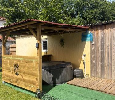 La Celle-sous-Gouzon House | - Maison Martinot - Wifi - Parking - Spa Gonflable