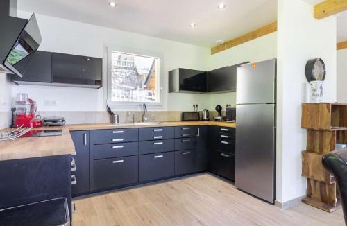Grust House | Maison neuve à Grust pour 12 personnes, 4 chambres, WIFI, parking, linge et ménage inclus - FR-1-402-110