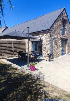 Plouer-sur-Rance House | Maison Onze - Havre de Paix Spacieux au Calme