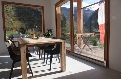 Orcieres Ski Chalet | Maison Outhera - 10 min. from the ski slopes in absolute peace and quiet