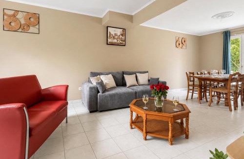 Mousseaux-les-Bray House | Maison rénovée 4 chambres, calme et convivialité