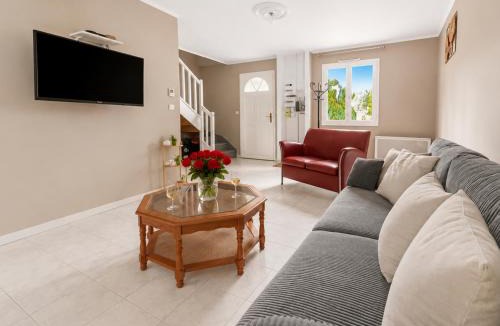 Mousseaux-les-Bray House | Maison rénovée 4 chambres, calme et convivialité