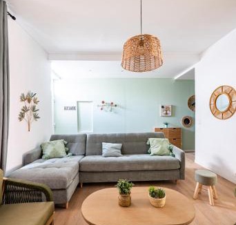 Laon Sud Villa | Maison spacieuse avec terrasse dans le centre ville de Reims