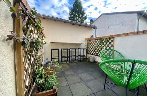 Verdun House | Maison Verdun Centre "L'Aparté" - Terrasse - Wifi - 8 personnes - Géré Par PrestaZen'Services